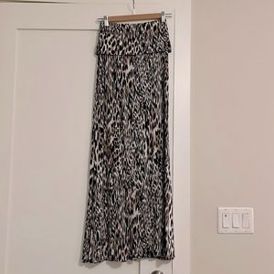Leopard print jersey knit maxi skirt.